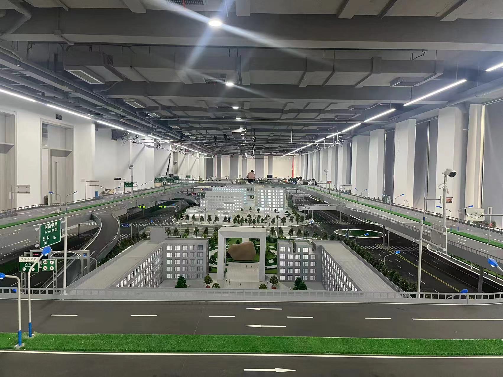 智能交通实训室建设_自动驾驶实训建设_学校实训室建设-华艺智行实训室建设公司